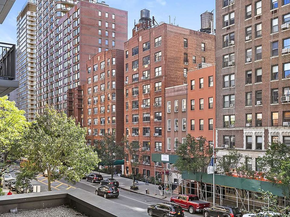 1st image of 301 E 79th St APT 3N