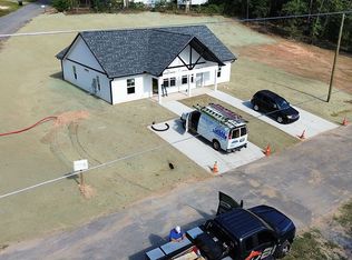 200 George Cir, Warner Robins, GA 31088