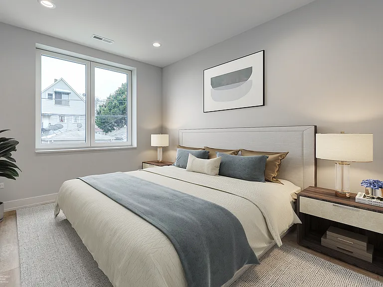 2813 W Belmont Ave #311 — Photo 4