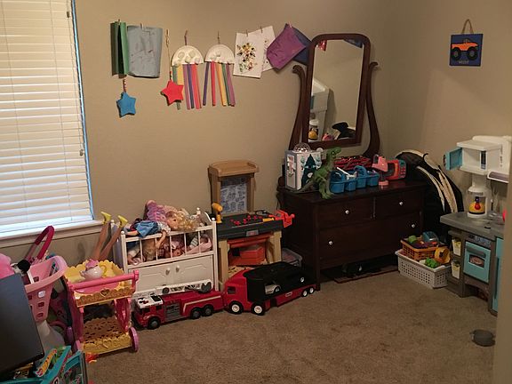 Bedroom/playroom
