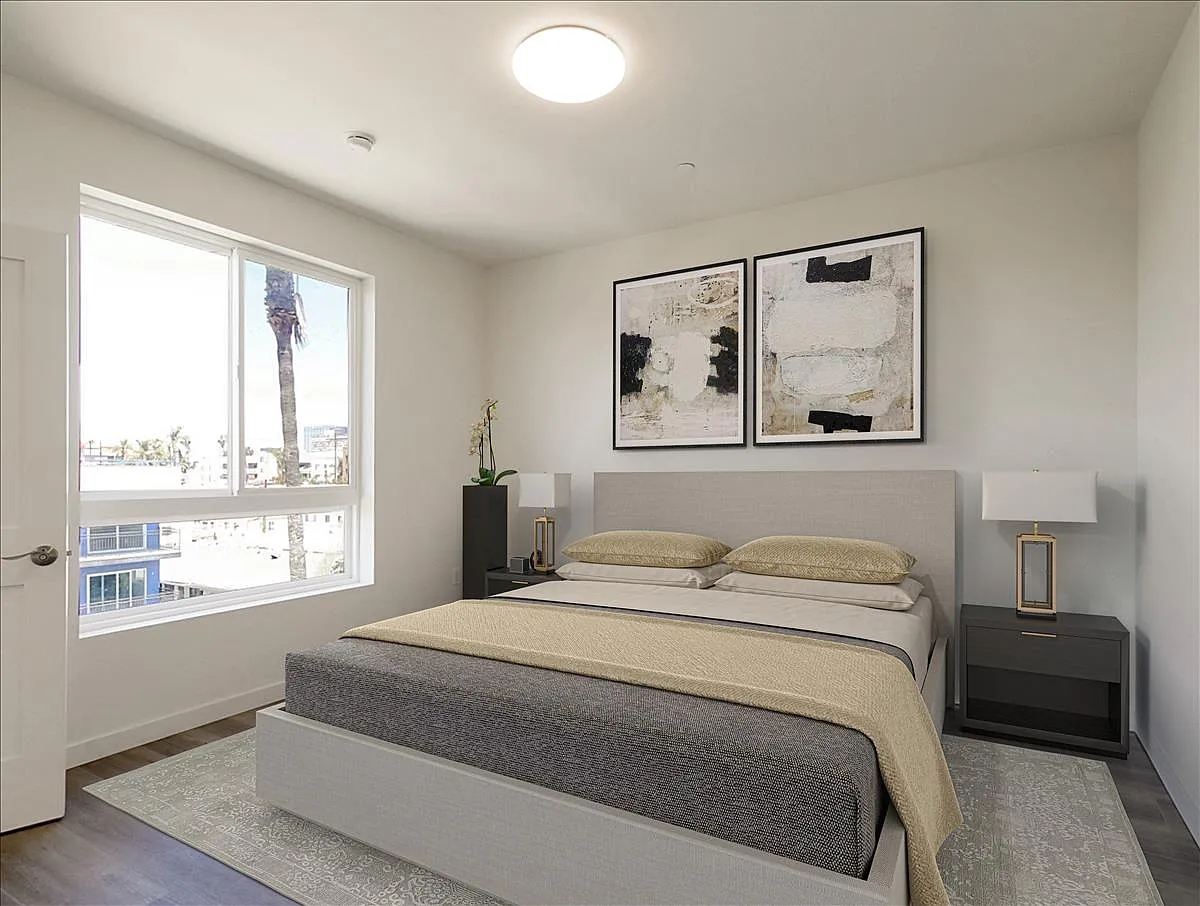 2 bed, 940 sqft, $2,695 — Photo 3