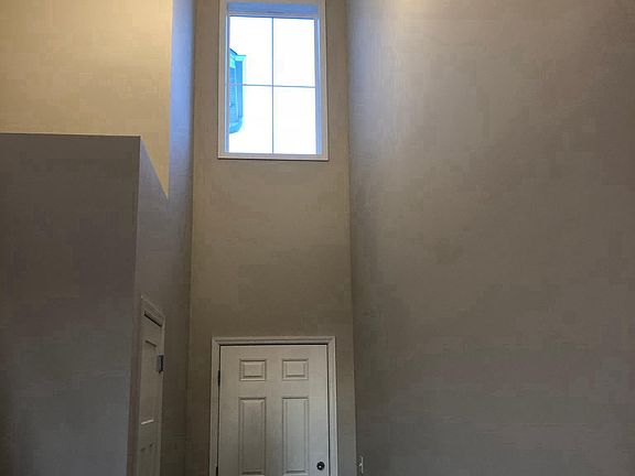 Foyer, Main entrance