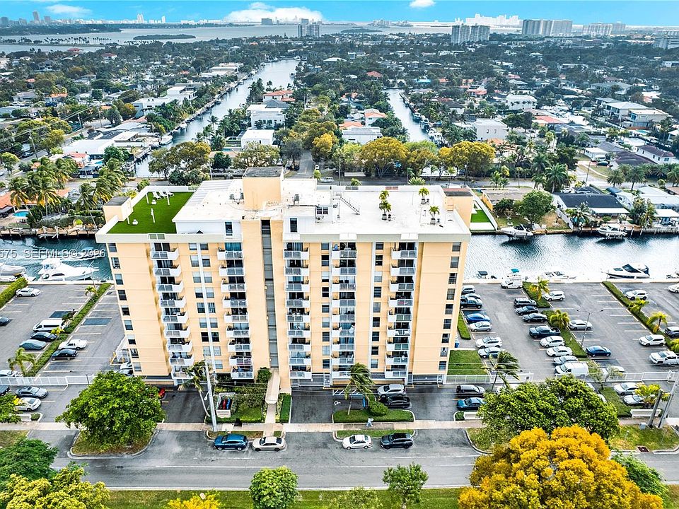 1st image of 2020 NE 135th St APT 805