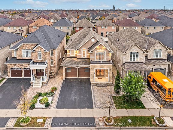 2nd image of 23 Bliss St