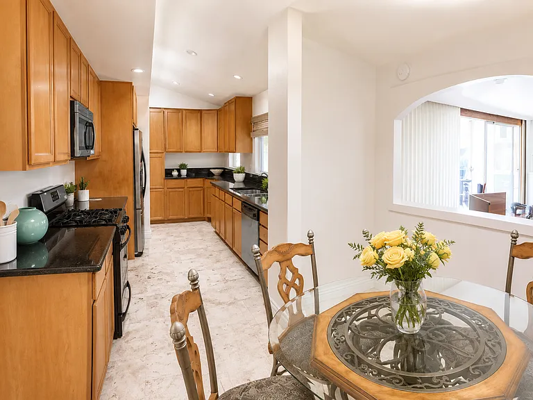 5356 Redding Rd — Photo 3