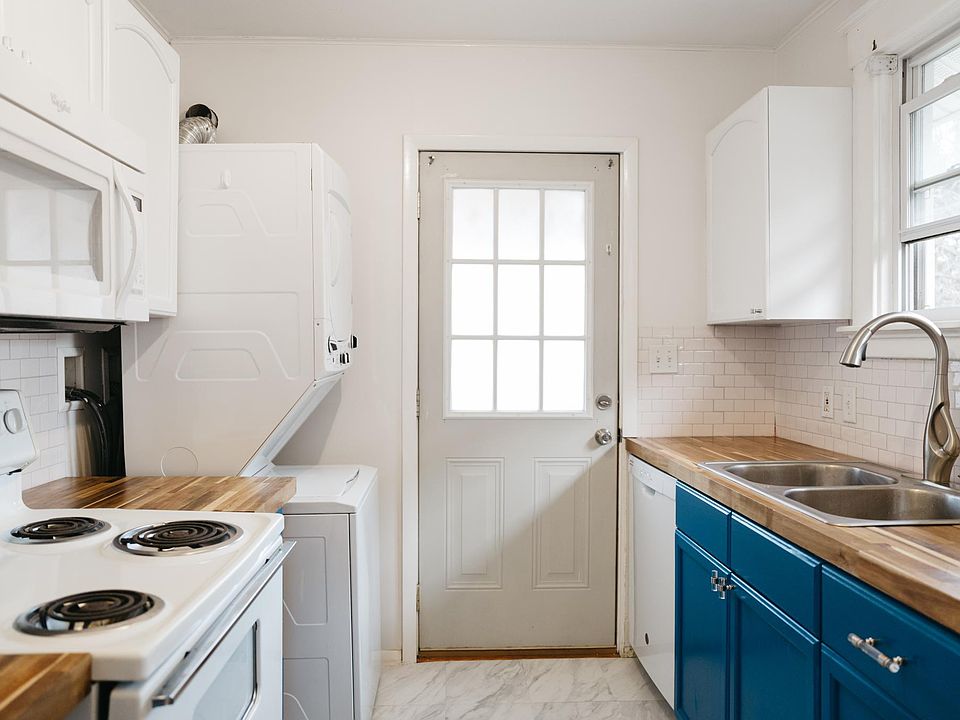 1st image of 2724 May St Floor 2