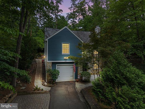 2nd image of 2617 S Arlington Ridge Rd