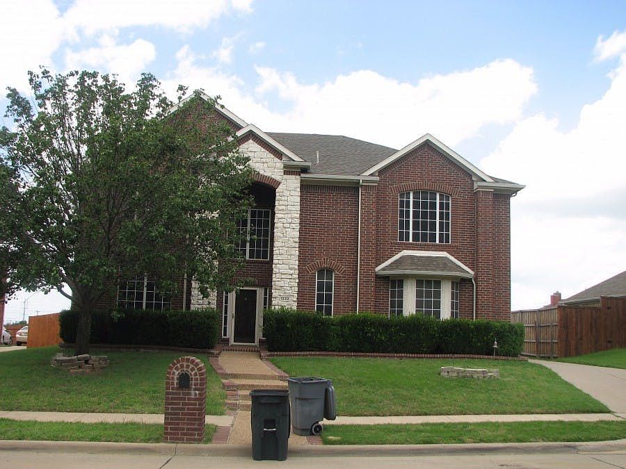 1st image of 1233 High Bluff Dr