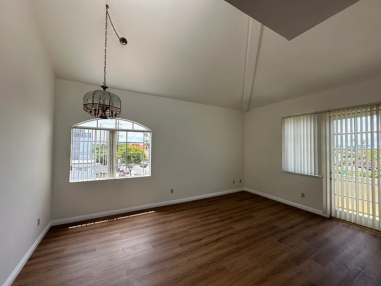 4230 S Centinela Ave #301 — Photo 7