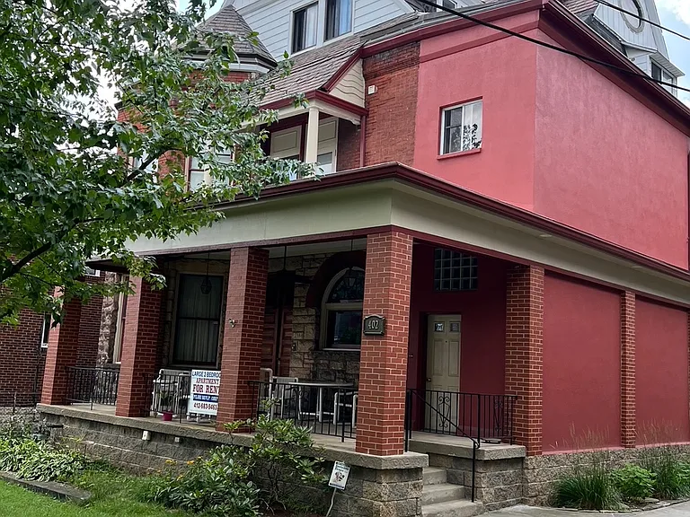 402 S Winebiddle St #3 — Photo 1