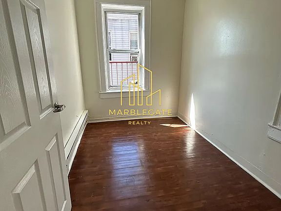 4th image of 280 Verona Ave #V33