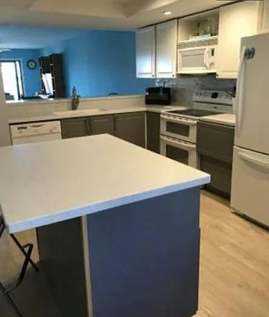 650 Island Way — Photo 2