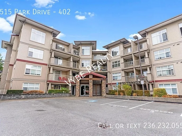 2515 Park Dr #402 — Photo 1