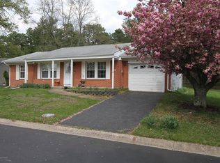 102 Constitution Blvd, Whiting, NJ 08759