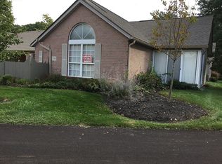 5761 Grackle Ln, Westerville, OH 43081