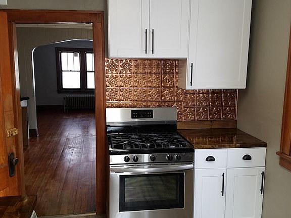 3rd image of 1264 Selby Ave #2