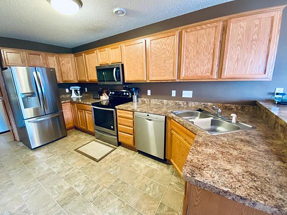 3rd image of 1674 Patriot Ln