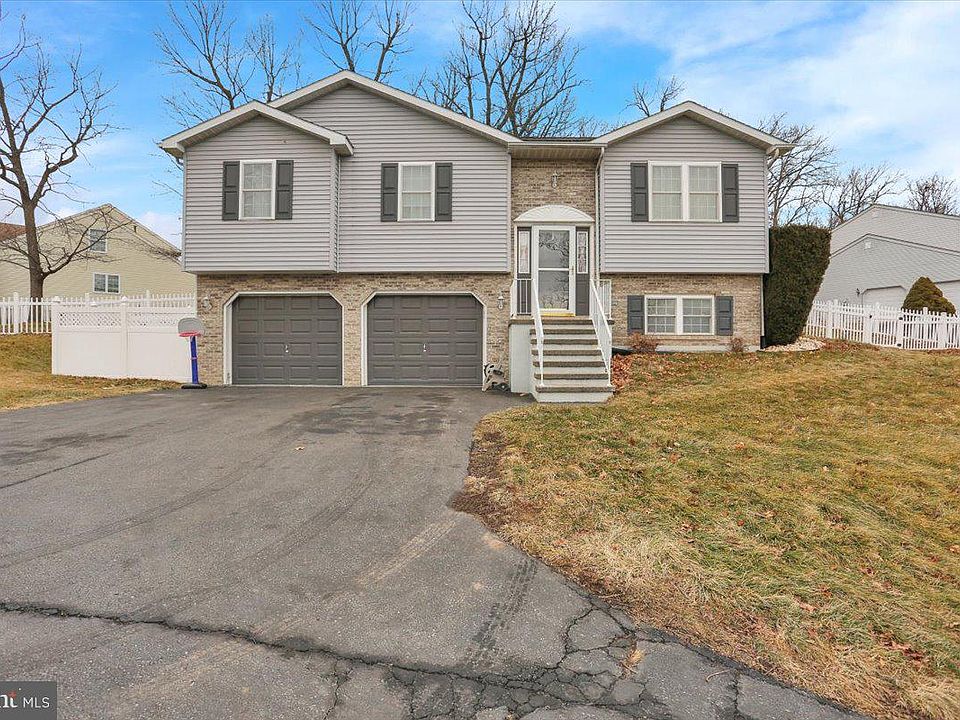 1st image of 32 Jack And Jill Dr