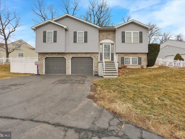 32 Jack And Jill Dr, Schuylkill Haven, PA 17972