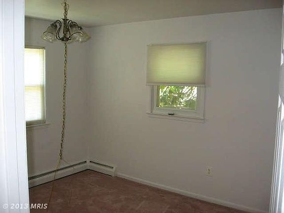 3rd image of 4100 Gardensen Dr
