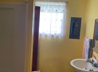 11411 E Admiral Doyle Dr, Jeanerette, LA 70544