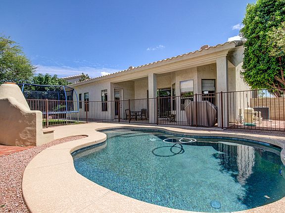 5th image of 5668 W Potter Dr