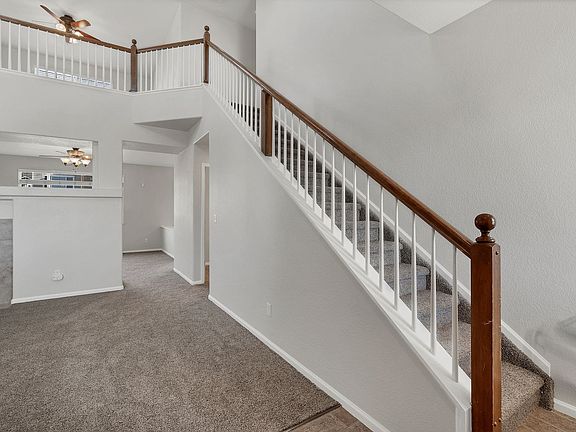 5th image of 8034 Steward Ln