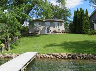 11848 214th Ave, Bristol, WI 53104