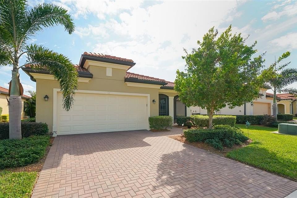1st image of 10317 Crooked Creek Dr