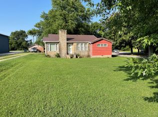 1823 E 9th St, Hopkinsville, KY 42240
