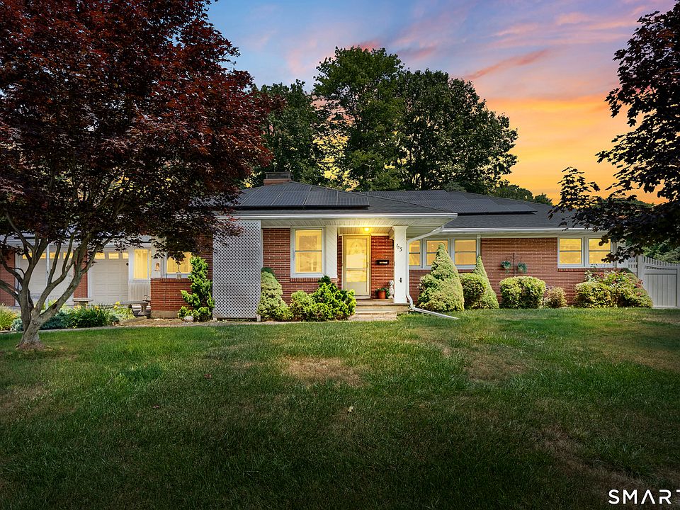 1st image of 63 Pineridge Road
