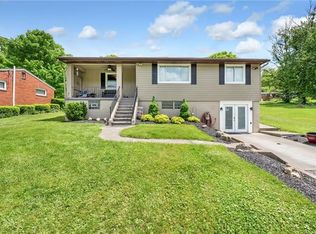 122 Woodlawn Ave, Cecil, PA 15321