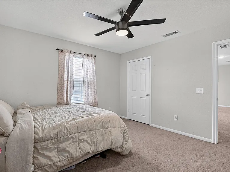 7031 Hobby Wind Ridge Dr — Photo 36