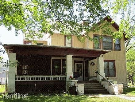 1601 SW Mulvane_Front Side Photo