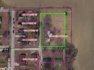 218 E Delaware St, Windfall, IN 46076