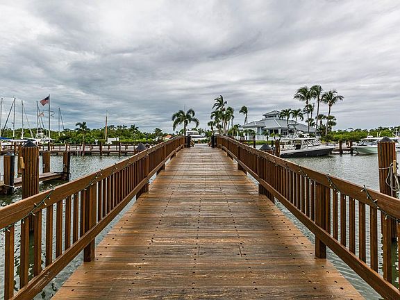 5th image of 4460 Yacht Harbor Dr #4460