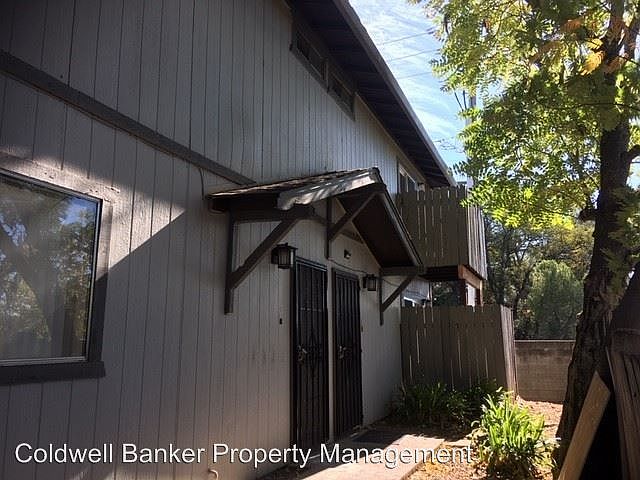2nd image of 548 Hartnell Ave APT 1