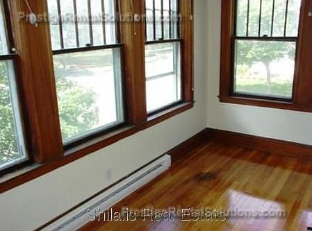 1st image of 186 Auburn St #2