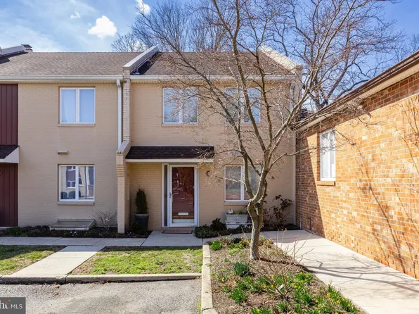 3 N Close, Moorestown, NJ 08057