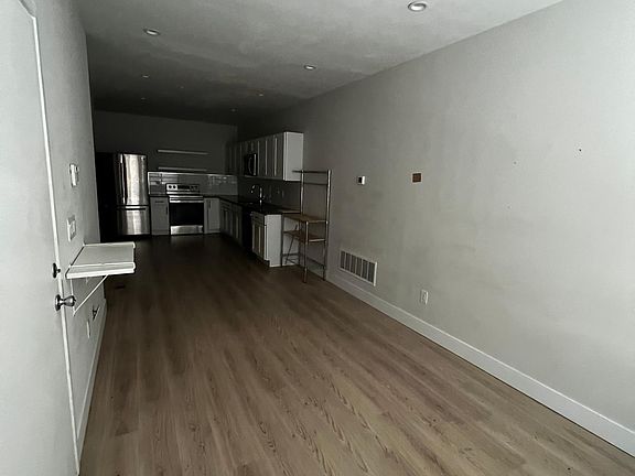 4th image of 4113 Brandywine St #1A