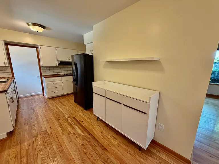1712 SE 104th Ave — Photo 6