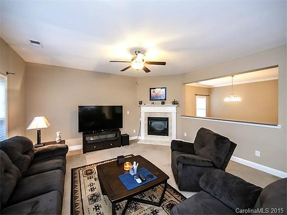 5th image of 13007 Lake Erie Ln