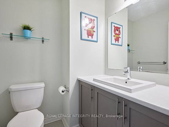5th image of 180 Poplin St
