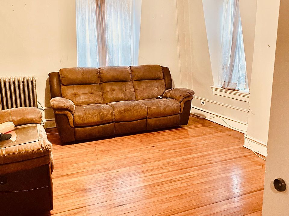 1st image of 229 Warburton Ave APT 1