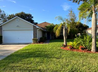 1825 Willesdon Dr W, Jacksonville, FL 32246