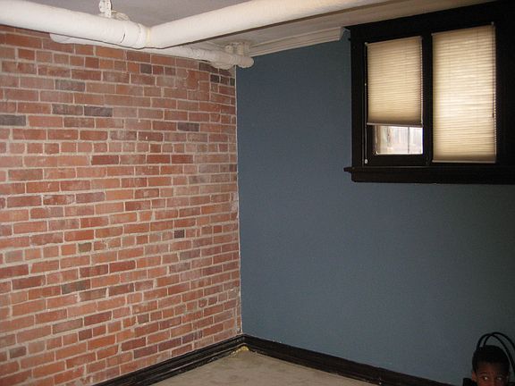 3rd image of 1475 N Humboldt St