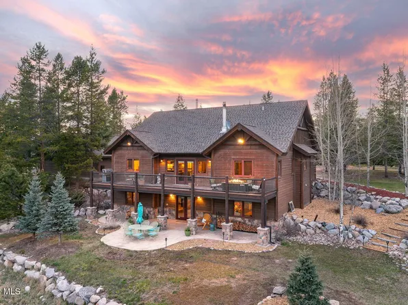 211 GCR 6428, Grand Lake, CO 80447