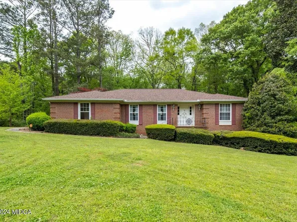 151 Cedarline Dr, Gray, GA 31032