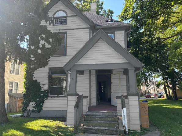 217 E Davenport St, Iowa City, IA 52245