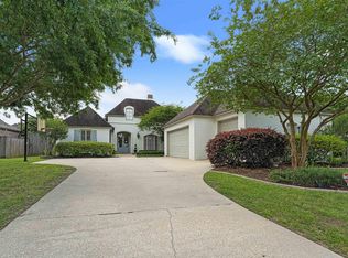 814 Mossy Oak Ave, Baton Rouge, LA 70810
